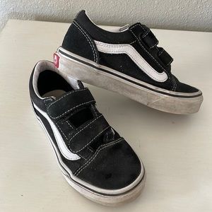 BOYS TODDLER VANS size 12 black and white classic